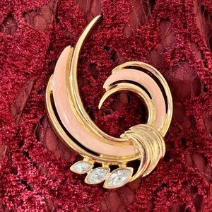 Retired TRIFARI Swirl Brooch in pink enamel, goldtone and navette stones